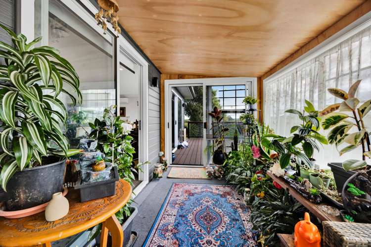 11 High Street Eltham_25