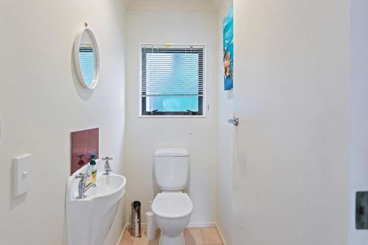 Address withheld Otaki_12
