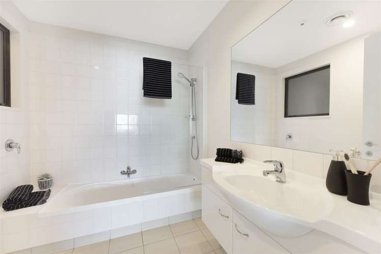 12/309 Wakefield Quay Stepneyville_17