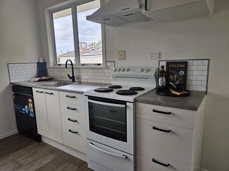 21 Elizabeth Street Levin_7