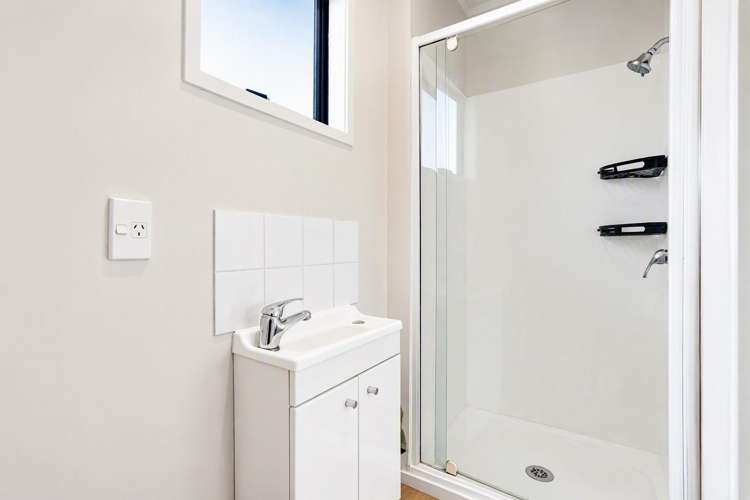 4a Somme Crescent Hillcrest_13