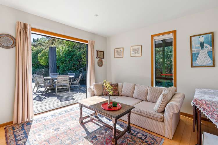 8 Clayden Drive Gulf Harbour_13