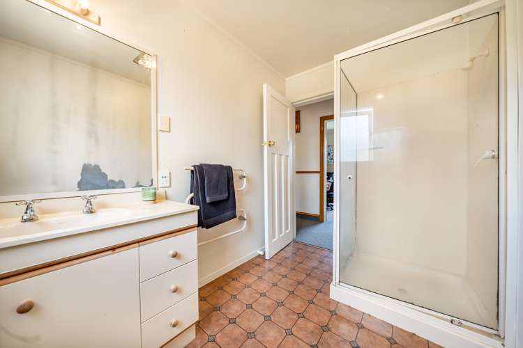 17 Black Beech Street Birchville_21