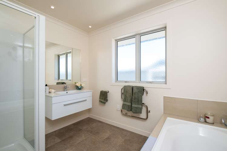 15 Lochhead Street Mahora_15