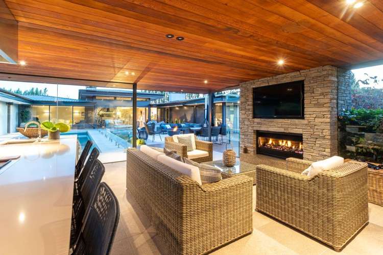 455 Sawyers Arms Road Harewood_18