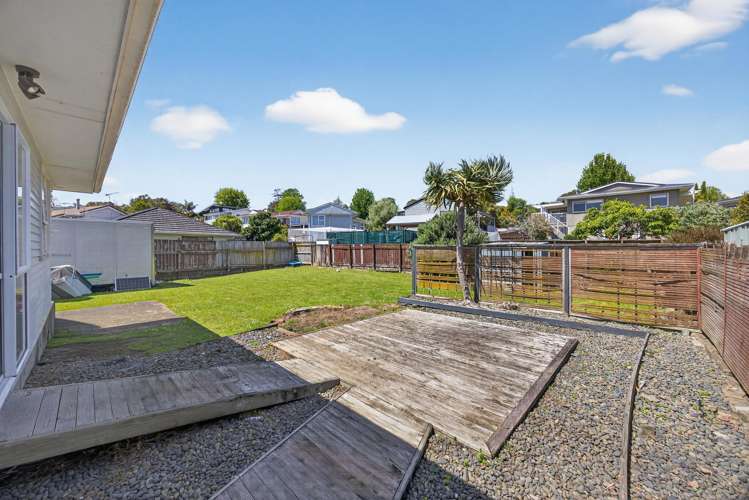 2/47 Larne Avenue Pakuranga Heights_14