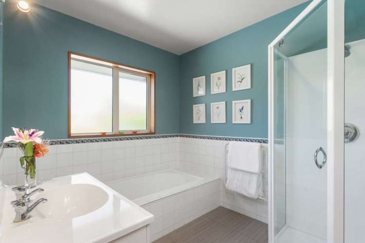 1049 Two Chain Road Swannanoa_15