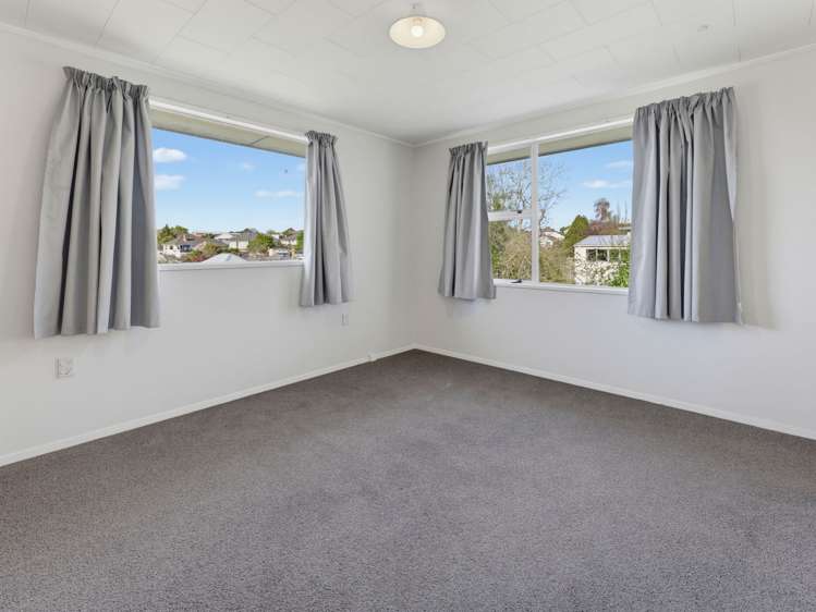 84 Grants Road Marchwiel_10