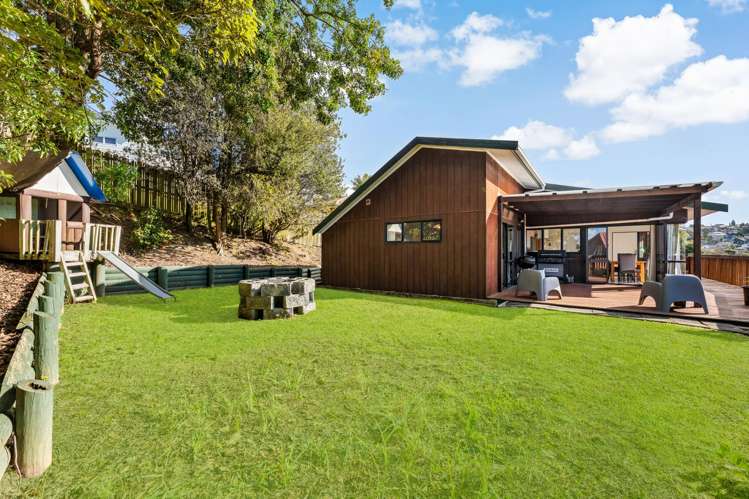 10 Camilla Grove Totara Vale_1