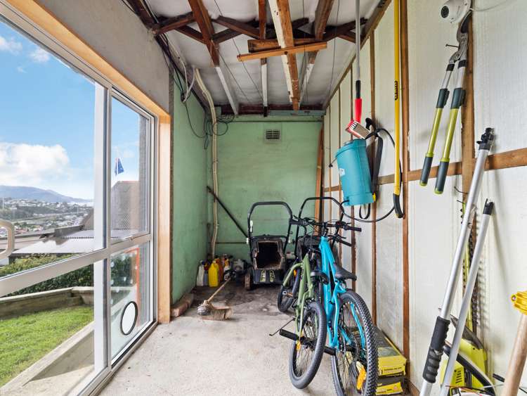 51 Sidey Street Calton Hill_13