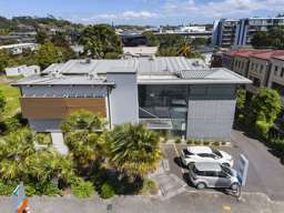 Vacant possession of Remuera medical facility