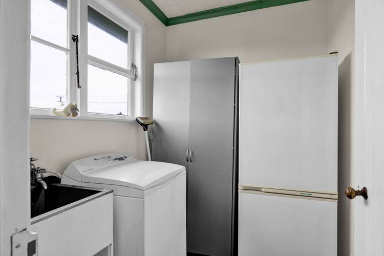 1 Malone Place Hawera_17