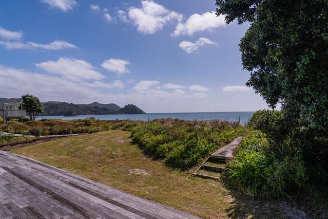 324 and 326 Tangiora Avenue Whangapoua_2