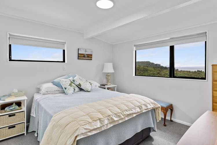 6 Turangitukua Terrace Whareroa_18