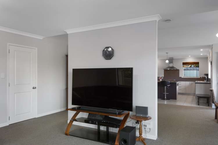 10 Bransley Grove Katikati_5