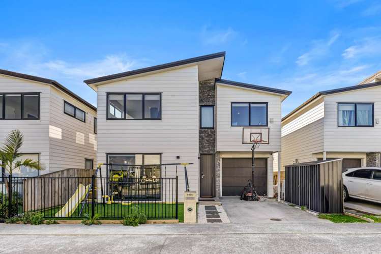 890C Great South Road_0