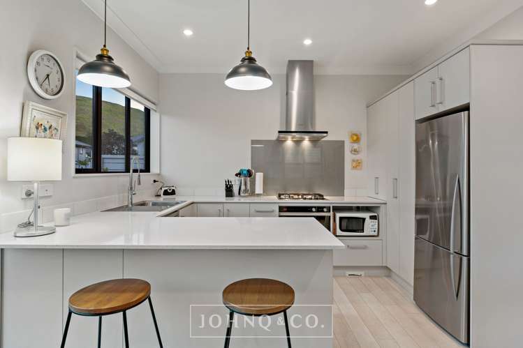 6 Tihi Street Stonefields_7