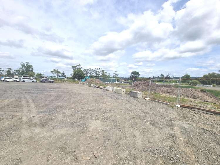 Rear/24 Kahikatea Flat Road Dairy Flat_3