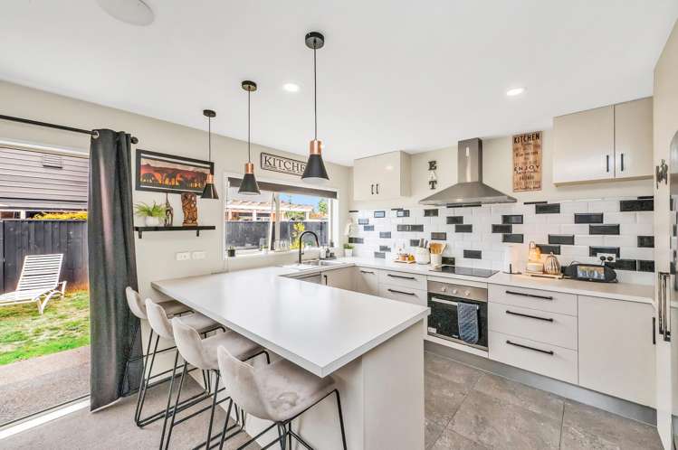 27 Wellington Street Ashley_8