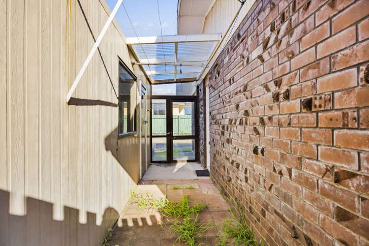 1/145 Tukapa Street Westown_14