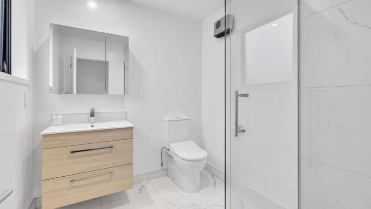 8/5 Shearer Avenue_4