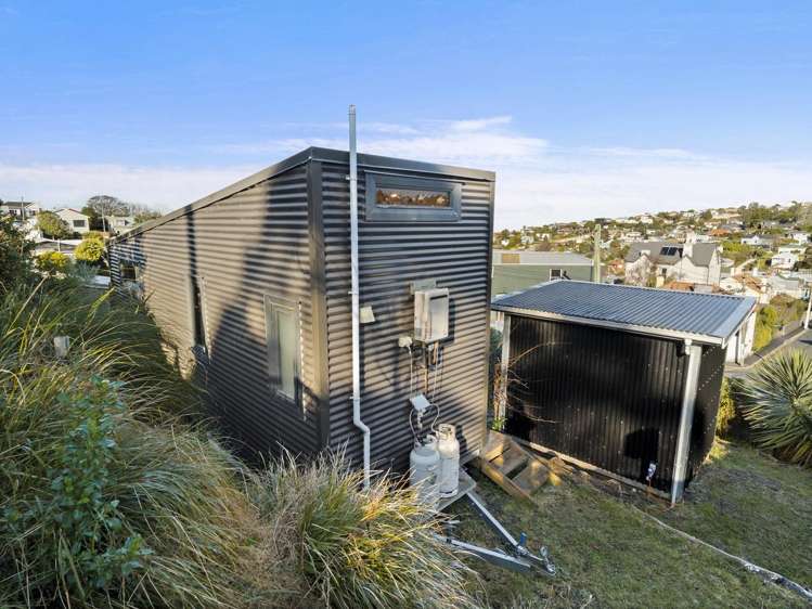 2 Iona Street Mornington_19