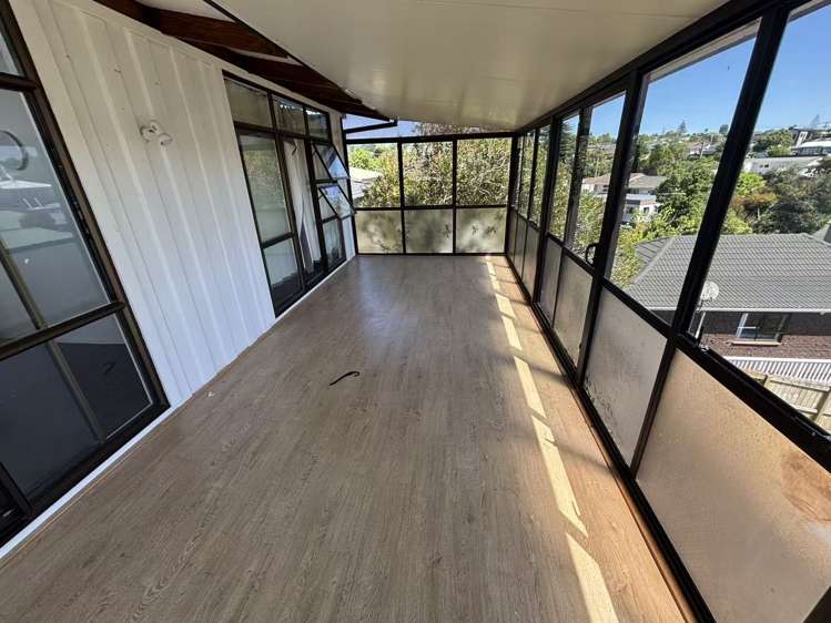 4 Sheehan Road Te Atatu South_10