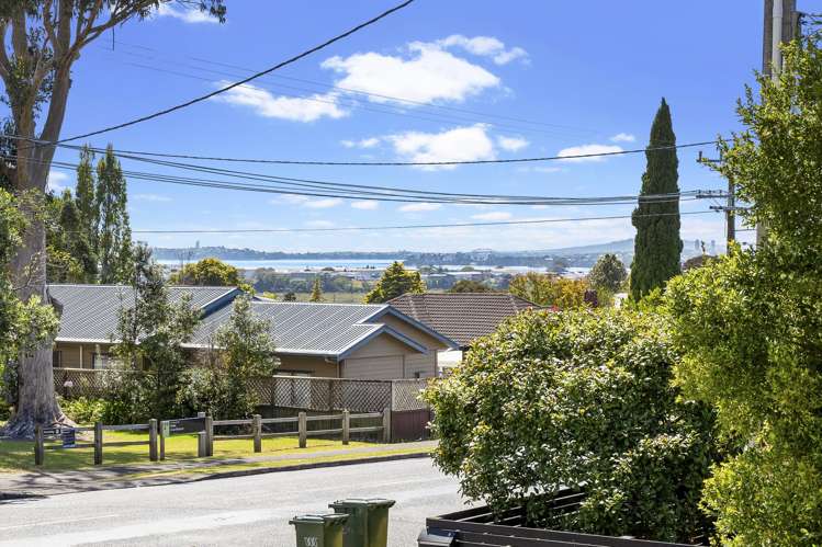 23 Tirimoana Road Te Atatu South_8