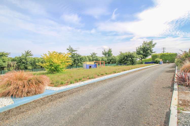 403 Mill Road North Myross Bush_38