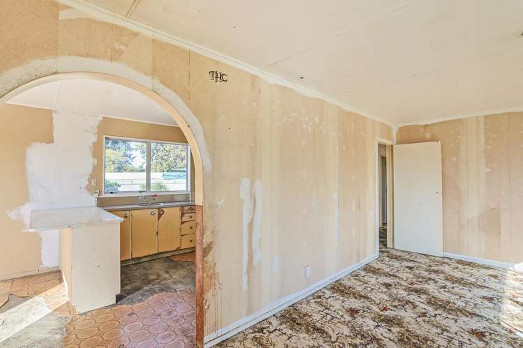 25 Burton Crescent Flaxmere_9