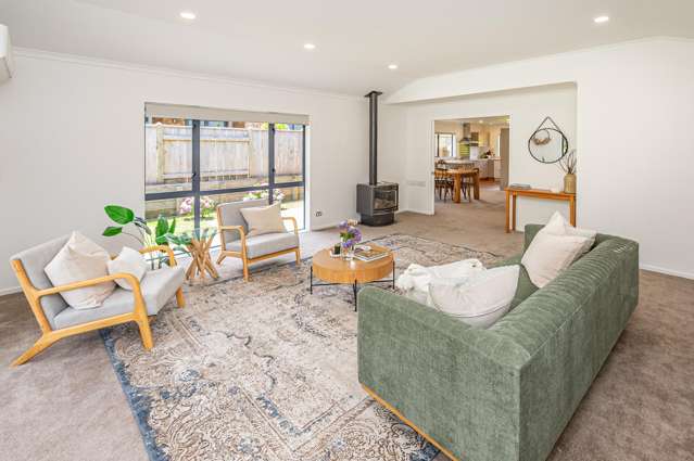 7 Sandy Lane Otamatea_3