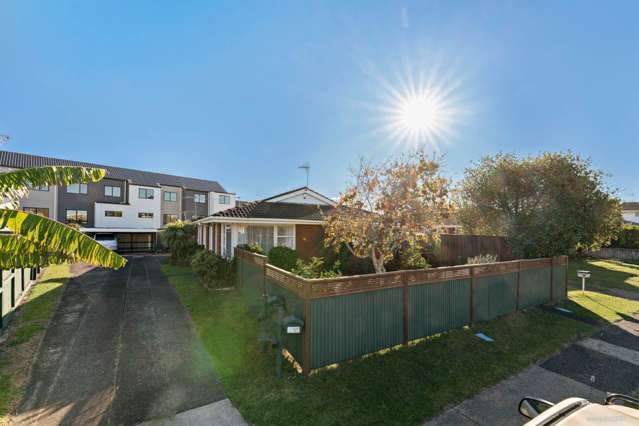 1/14 Stanniland Street Sunnyhills_2