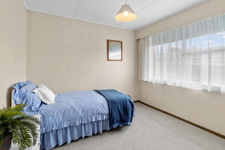 14c Cowling Road Hurdon_15