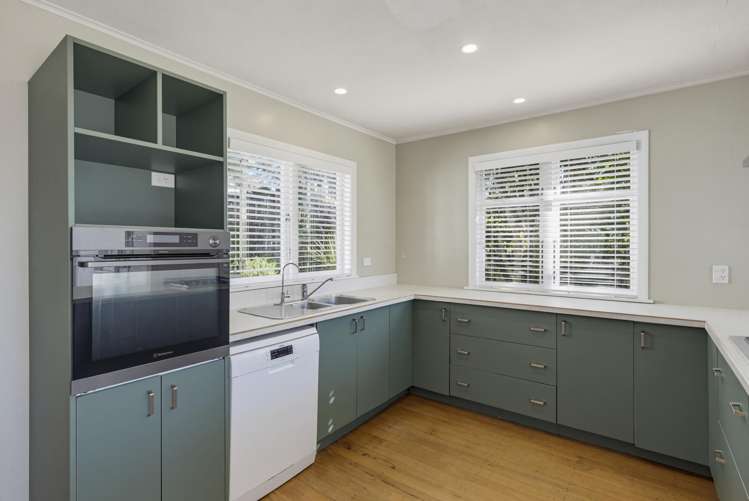 23 Tui Road Raumati Beach_17