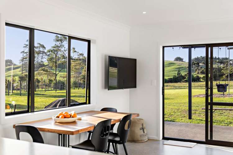 245a Muriwai Valley Road Muriwai_11