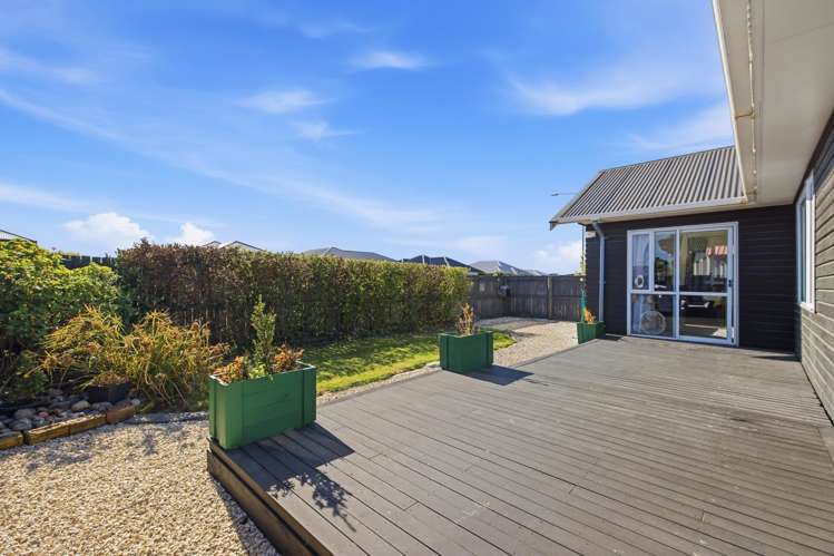 22 Amberley Beach Road_1