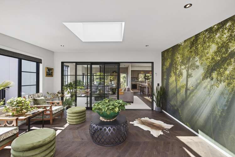 9 Pike Place Ferndale_12