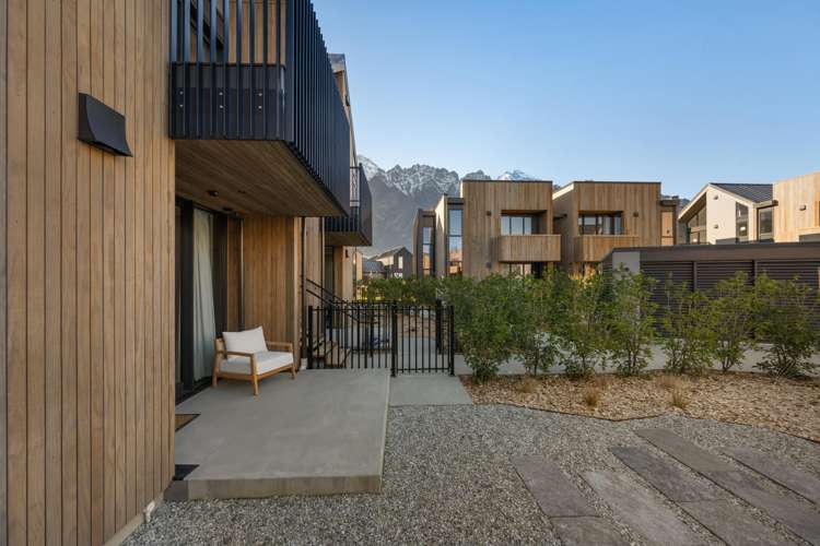 13/2 McKinlay Lane Jacks Point_14
