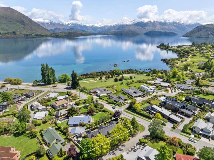 59 Aubrey Road Wanaka_24