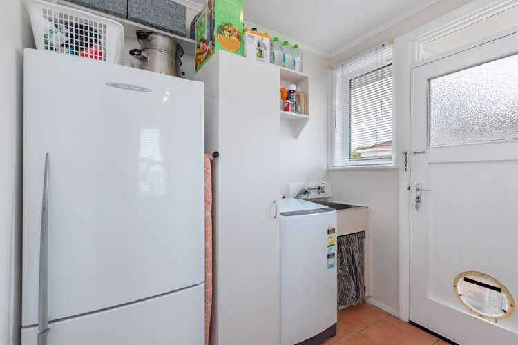 36 Whanga Crescent Titahi Bay_12