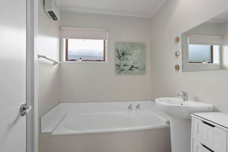 4 Fitzwater Place Henderson_9