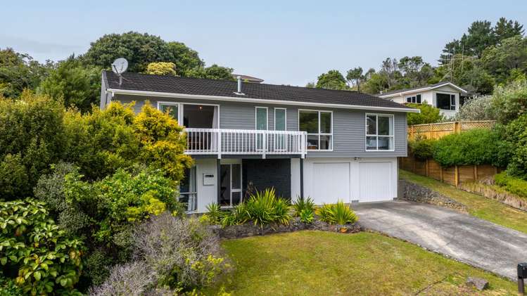 18 Greyfriars Crescent Tawa_21