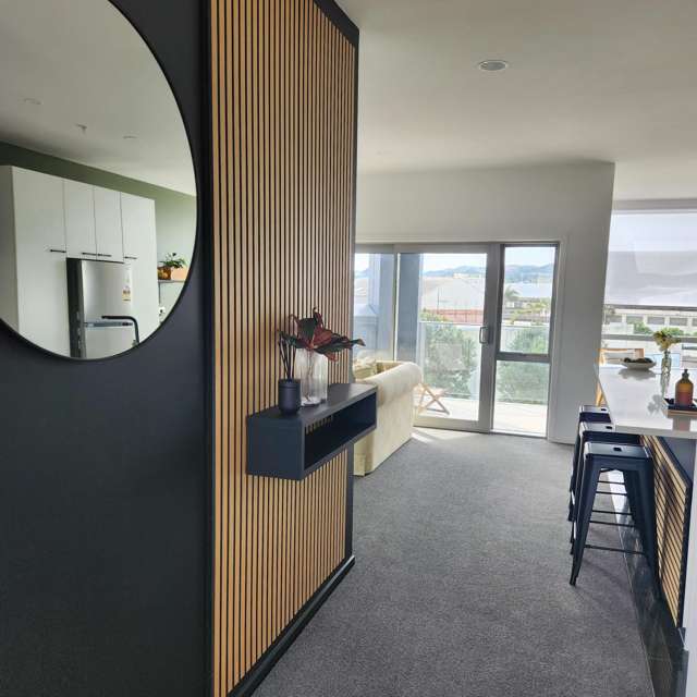 203/4 Reads Quay, Marinaview Gisborne_1