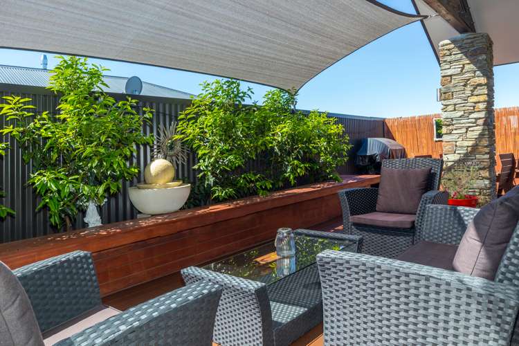 17 Lakeland Avenue Twizel_16