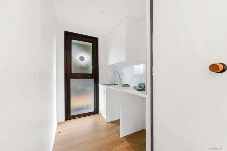 2/16 Cameron Place Ranui_10