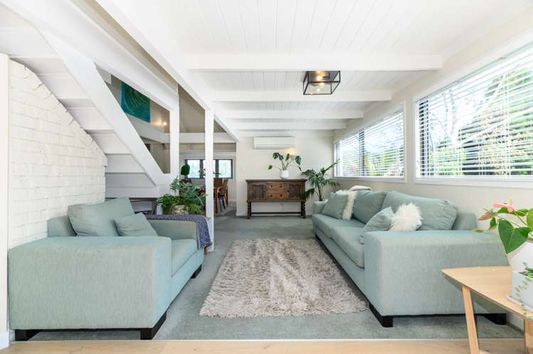 6 Bamfield Place Hillsborough_4