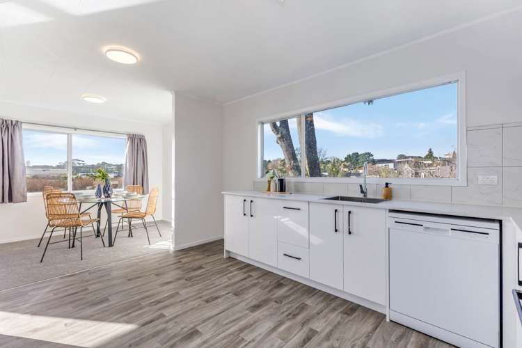 34 Lendenfeld Drive Papatoetoe_2