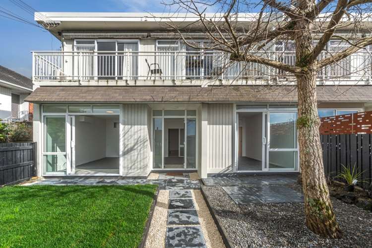 1/86 Sylvan Avenue Northcote_17