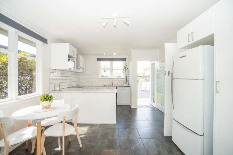 12 Busby Place Awapuni_10