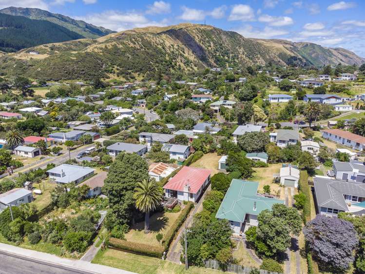 14 Te Miti Street Paekakariki_21